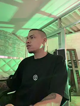 AlphaMasterXxx online show from 04/15/26, 01:11