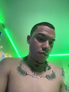 AlphaMasterXxx online show from 12/21/25, 09:26