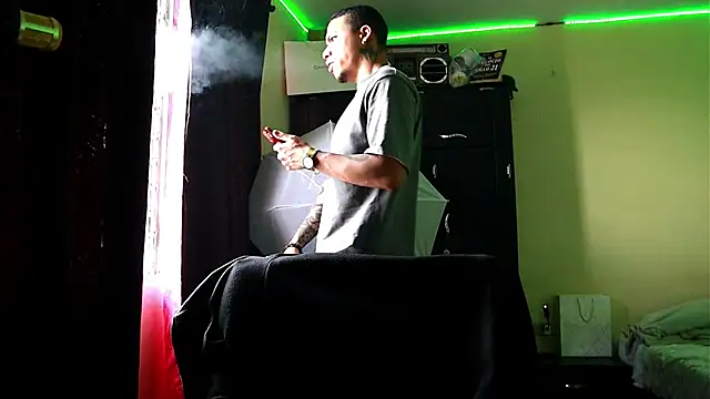 AlphaMasterXxx online show from 09/08/25, 07:57