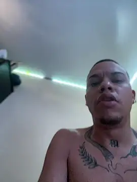 AlphaMasterXxx online show from 10/05/25, 02:19