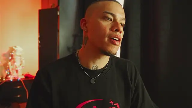 AlphaMasterXxx online show from 03/25/26, 08:41