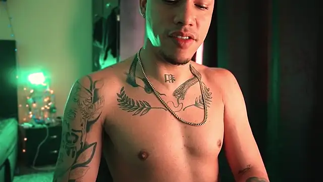 AlphaMasterXxx online show from 04/06/26, 05:25