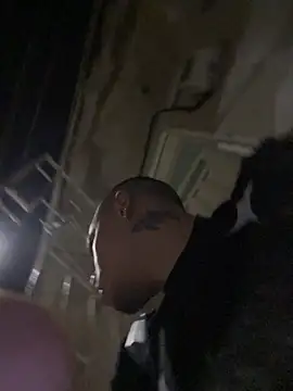 Snapshot of AlphaMasterXxx chatting on 12/15/25, 05:57 AlphaMasterXxx online show from 12/15/25, 05:57