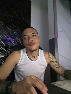 AlphaMasterXxx online show from 09/26/25, 10:27