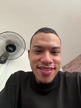 AlphaMasterXxx online show from 05/23/26, 07:57
