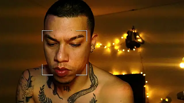 AlphaMasterXxx online show from 12/20/25, 06:05