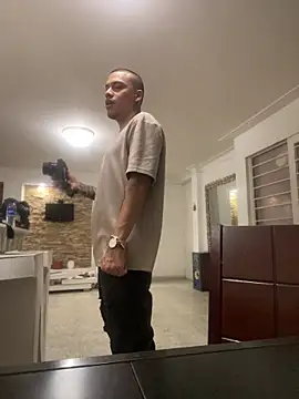 AlphaMasterXxx online show from 03/31/26, 11:18