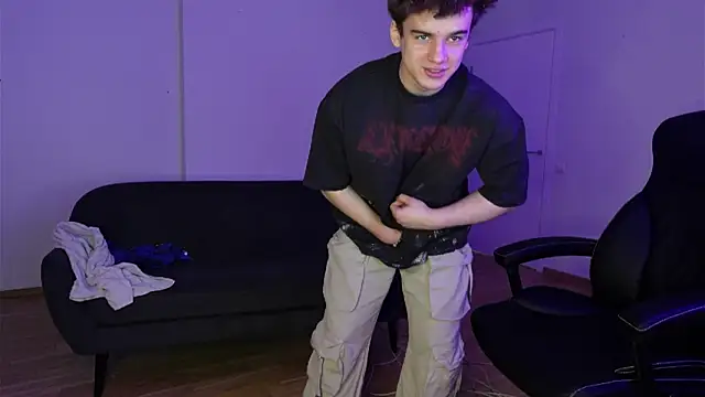 Ricky Becko online show from 12/16/25, 04:33