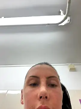 MilaRenee online show from 10/29/25, 12:59