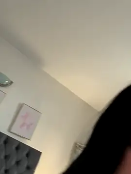 brunetteGirl274 online show from 10/18/25, 02:52