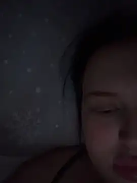 brunetteGirl274 online show from 10/12/25, 11:39