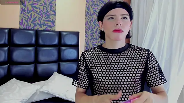 mysterius boy online show from 09/10/25, 07:13