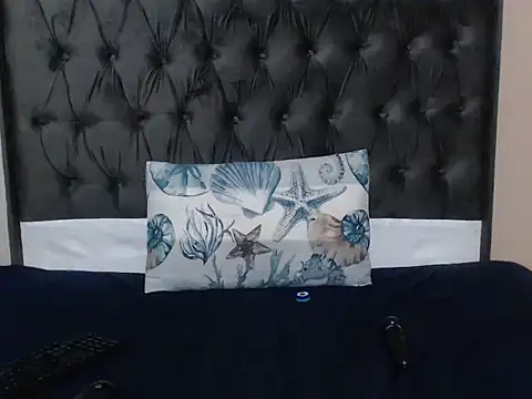 BrownSugarX02 online show from 02/15/26, 09:03