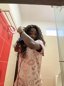 EmilyKisx online show from 10/09/25, 01:55