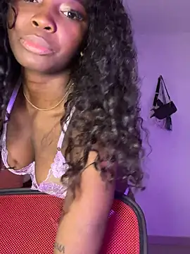 EmilyKisx online show from 09/17/25, 12:18