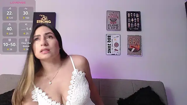 Snapshot of elizabethboltXXX chatting on 10/07/25, 07:37 elizabethboltXXX online show from 10/07/25, 07:37