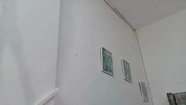 Snapshot of Lizbeth_Rouse chatting on 11/22/25, 12:15 Lizbeth Rouse online show from 11/22/25, 12:15