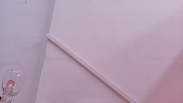 Snapshot of Lizbeth_Rouse chatting on 10/17/25, 11:01 Lizbeth Rouse online show from 10/17/25, 11:01