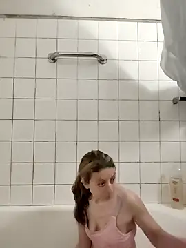 TheBunnyAndTheMaster online show from 04/11/26, 10:57