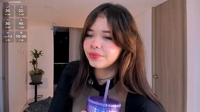 NikaVelvet1 online show from 02/06/26, 12:06