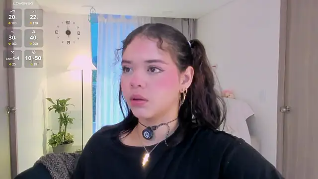 NikaVelvet1 online show from 03/04/26, 11:01