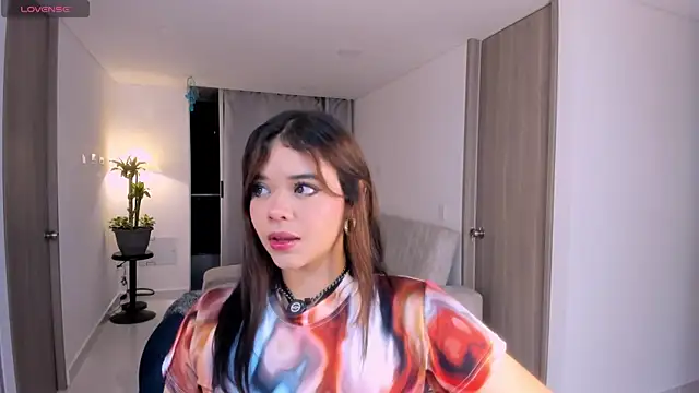 NikaVelvet1 online show from 01/10/26, 12:06