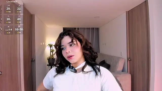 NikaVelvet1 online show from 12/22/25, 01:17