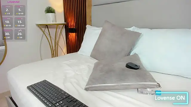 agata noir online show from 01/09/26, 12:17