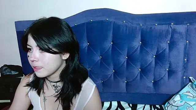 Snapshot of Ginebra_Sensual chatting on 10/09/25, 12:28 Ginebra Sensual online show from 10/09/25, 12:28
