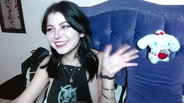 Snapshot of Ginebra_Sensual chatting on 10/11/25, 12:50 Ginebra Sensual online show from 10/11/25, 12:50