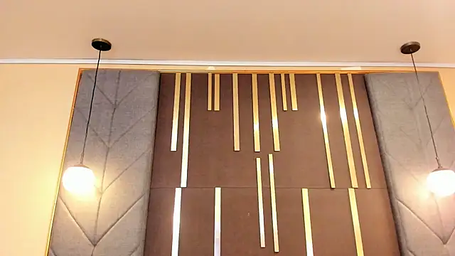 OliviGrace online show from 12/21/25, 10:10