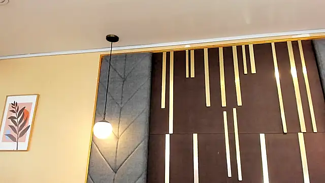 OliviGrace online show from 04/10/26, 08:27