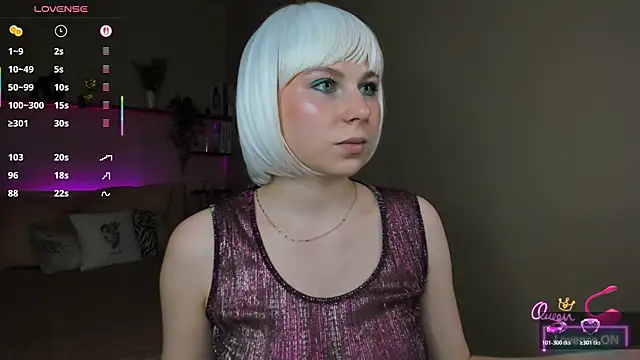 Snapshot of EvaCrosby chatting on 06/05/26, 02:34 EvaCrosby online show from 06/05/26, 02:34