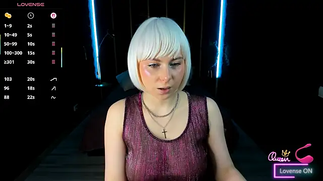 Snapshot of EvaCrosby chatting on 06/19/26, 08:09 EvaCrosby online show from 06/19/26, 08:09