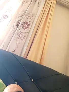 Azginboga2358 online show from 10/27/25, 06:25