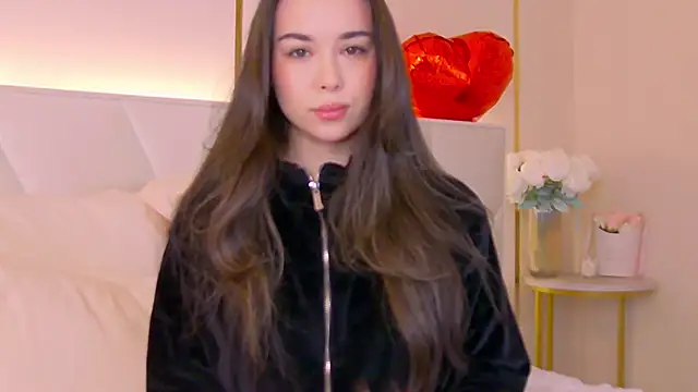 Snapshot of MiaMarlow chatting on 02/17/26, 09:56 MiaMarlow online show from 02/17/26, 09:56