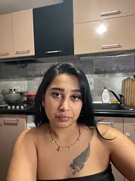 Snapshot of JaneetDeea chatting on 02/14/26, 01:17 JaneetDeea online show from 02/14/26, 01:17