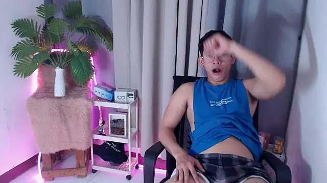 pinkcock froi2305 online show from 12/14/25, 02:18