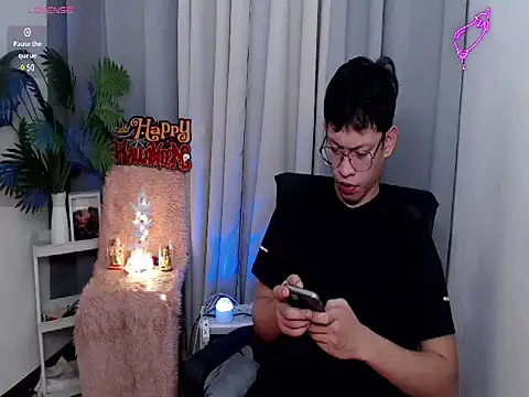 pinkcock froi2305 online show from 10/24/25, 04:00