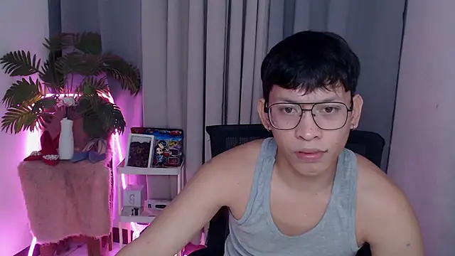 pinkcock froi2305 online show from 02/08/26, 11:57