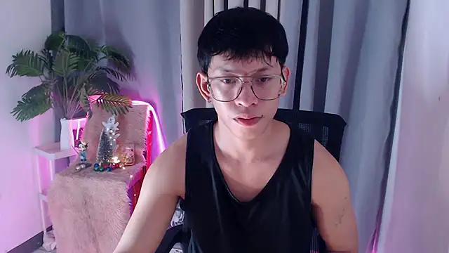 pinkcock froi2305 online show from 11/17/25, 08:29