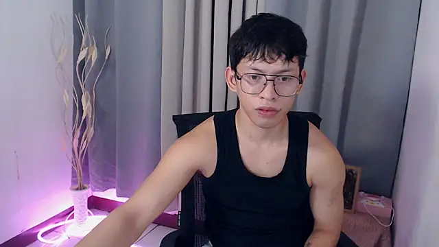 pinkcock froi2305 online show from 04/25/26, 03:20