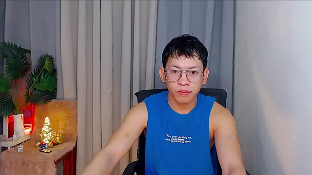 pinkcock froi2305 online show from 10/13/25, 12:07