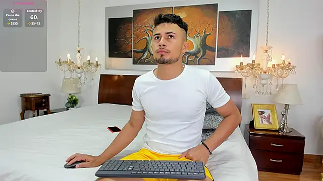 Valentiinoss online show from 01/13/26, 08:35