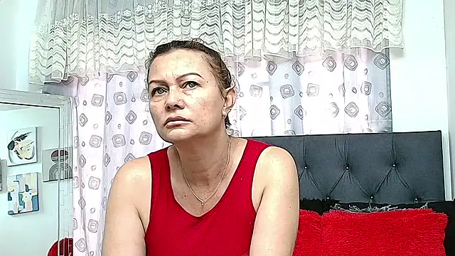 Victoriacoperino online show from 11/08/25, 03:04