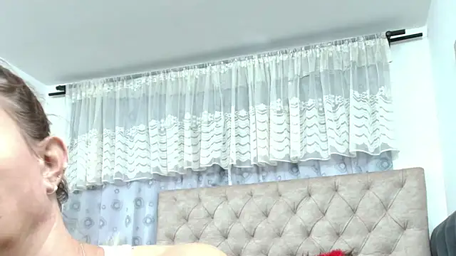 Victoriacoperino online show from 12/20/25, 01:25