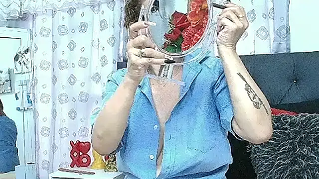 Victoriacoperino online show from 11/04/25, 03:27