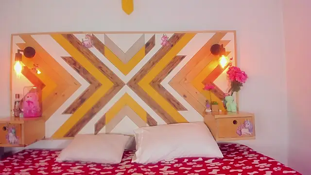 SoleneFontaine online show from 11/05/25, 12:41