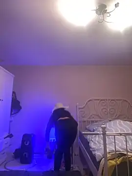 Lara KissSS online show from 09/29/25, 06:46