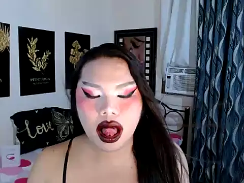 TSbrianaHugeCock online show from 01/05/26, 05:27